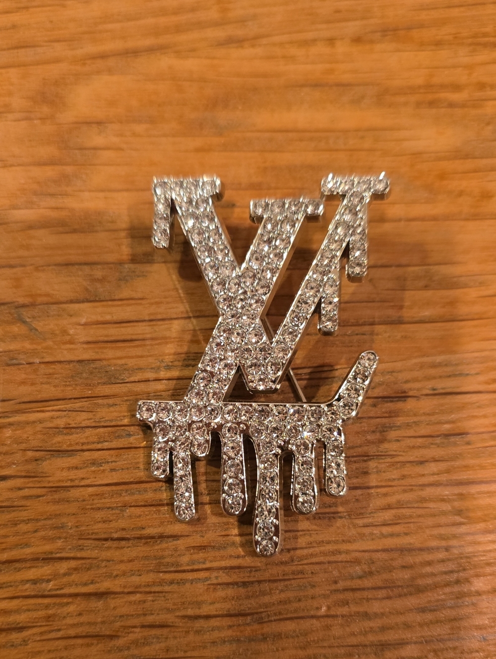 LV Monogram Brooch - Picture 2 of 5